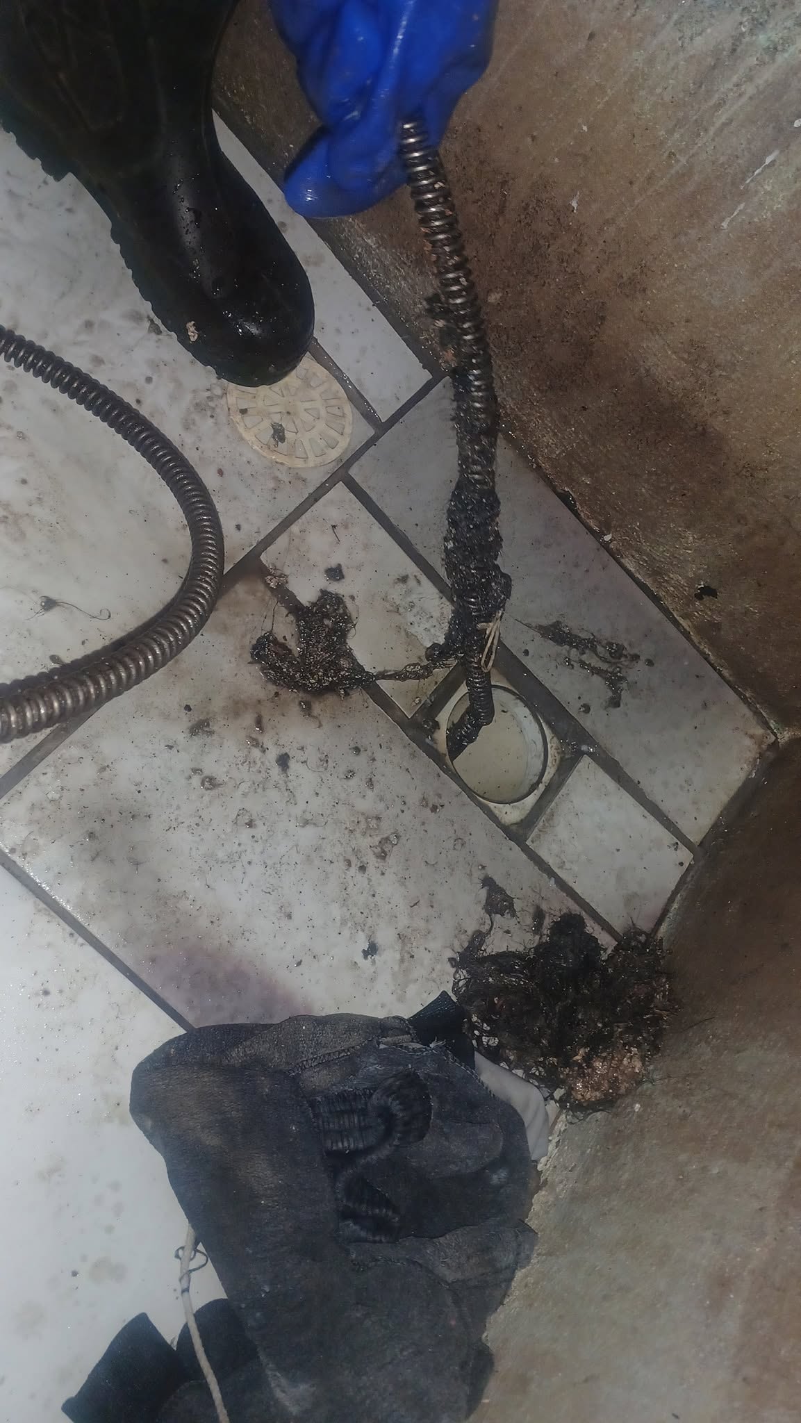DESENTUPIMENTO E LIMPEZA DE CAIXA DE GORDURA EM SANTA MARIA RS