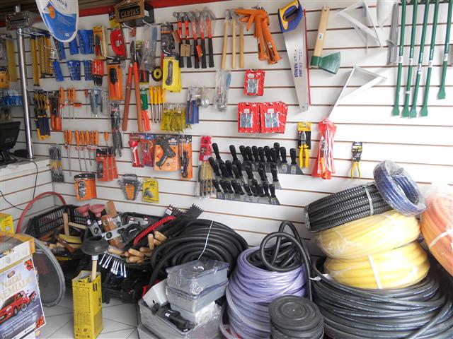 MATERIAIS ELÉTRICOS E HIDRÁULICOS NO INDEPENDÊNCIA PETRÓPOLIS - L.L. MATERIAIS