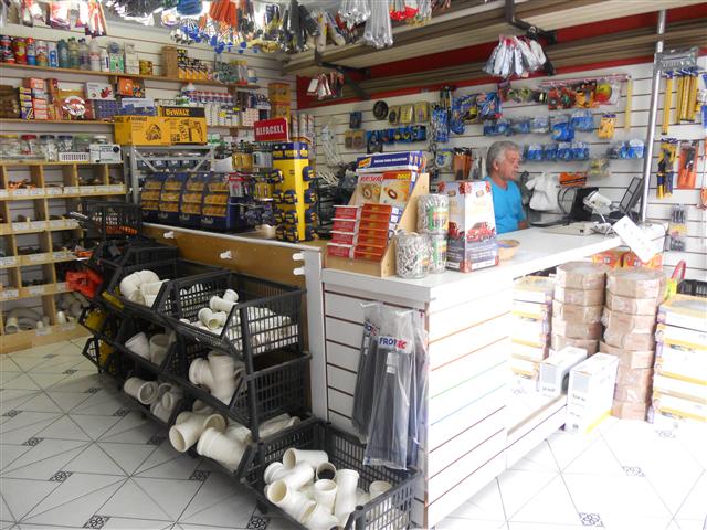 MATERIAIS ELÉTRICOS E HIDRÁULICOS NO INDEPENDÊNCIA PETRÓPOLIS - L.L. MATERIAIS