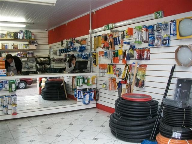 MATERIAIS ELÉTRICOS E HIDRÁULICOS NO INDEPENDÊNCIA PETRÓPOLIS - L.L. MATERIAIS