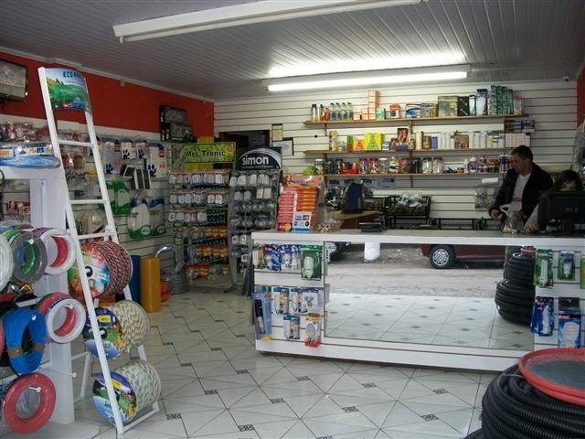 MATERIAIS ELÉTRICOS E HIDRÁULICOS NO INDEPENDÊNCIA PETRÓPOLIS - L.L. MATERIAIS