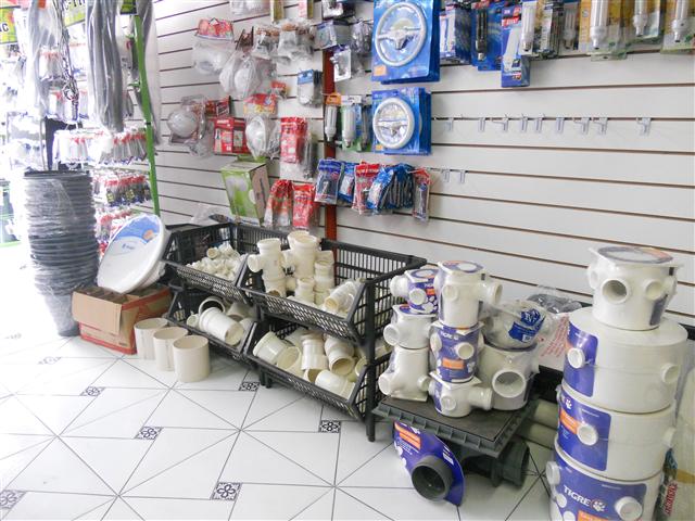 MATERIAIS ELÉTRICOS E HIDRÁULICOS NO INDEPENDÊNCIA PETRÓPOLIS - L.L. MATERIAIS