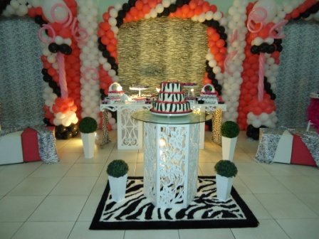 COR DE ROSA EM CAMPOS DOS GOYTACAZES