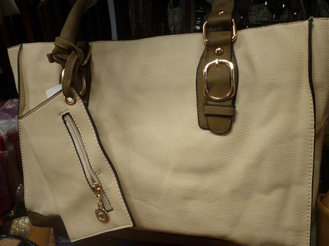 BOLSAS CARTEIRAS CINTOS EM PETROPOLIS - BC COURO - RJ