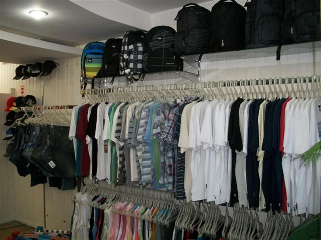 ROUPAS MASCULINAS EM PIABETA - DOKSA - RJ