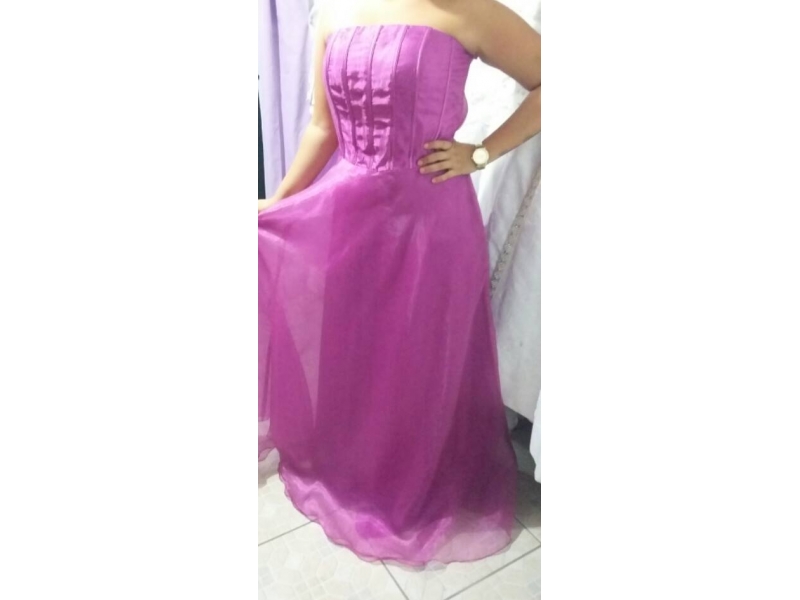 ALUGUEL DE ROUPAS A RIGOR E FANTASIAS EM LOTE XV BELFORD ROXO