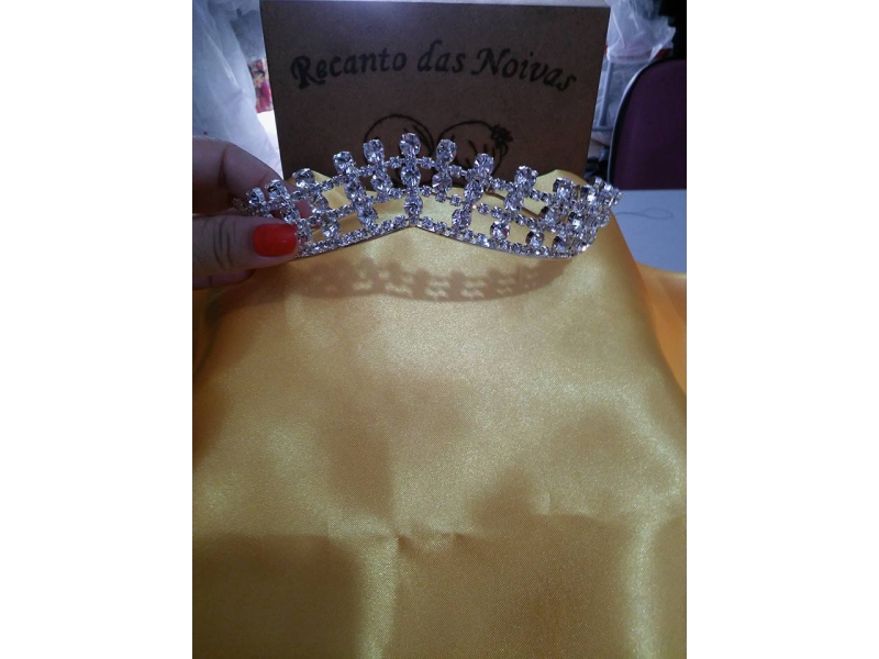 ALUGUEL DE ROUPAS A RIGOR E FANTASIAS EM LOTE XV BELFORD ROXO