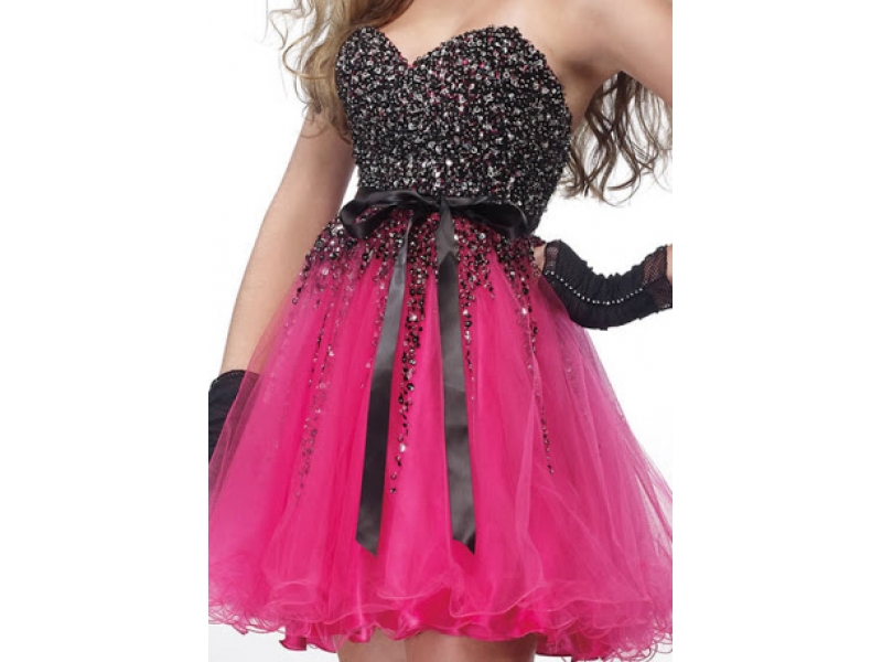 ALUGUEL DE ROUPAS A RIGOR E FANTASIAS EM LOTE XV BELFORD ROXO