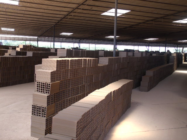 CERAMICA SANTO ANTONIO EM CAMPOS DOS GOYTACAZES - CERAMICA SANTO ANTONIO