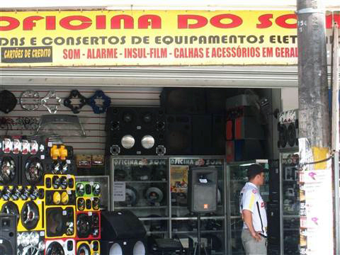 SOM E ACESSORIOS EM PIABETA MAGE RJ