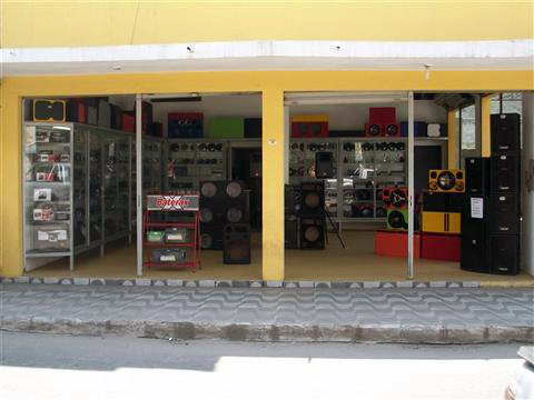 SOM E ACESSORIOS EM PIABETA MAGE RJ