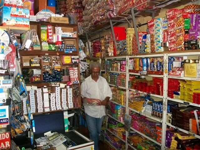 MERCEARIA EM AREAL - CESTAO BOM PRECO - RJ