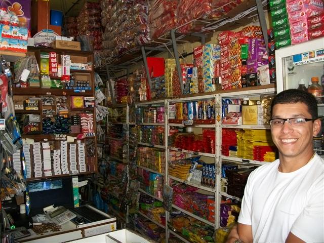 MERCEARIA EM AREAL - CESTAO BOM PRECO - RJ