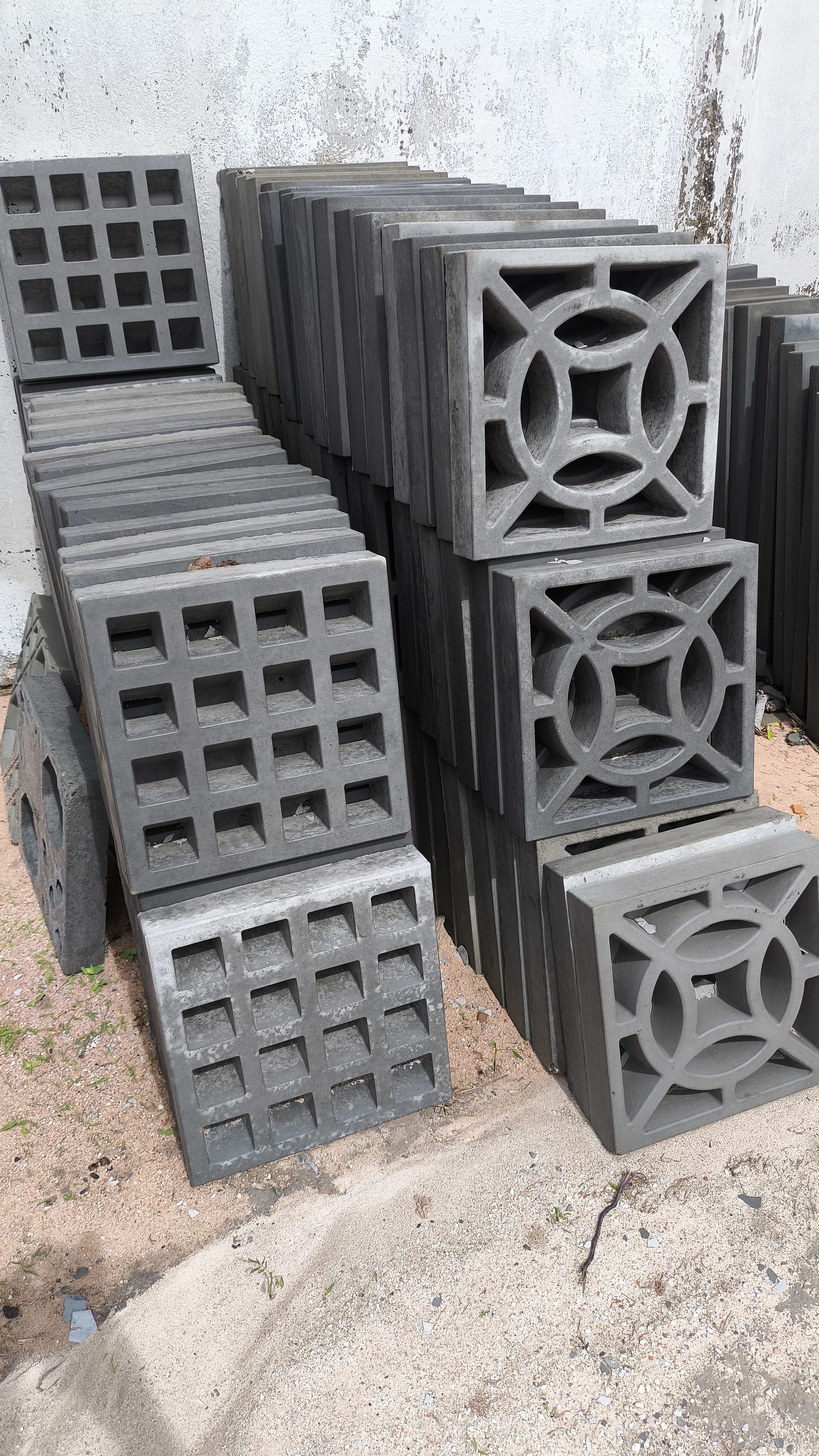 PRÉ MOLDADO DE CIMENTO PRAIA DO PRÉA - CE