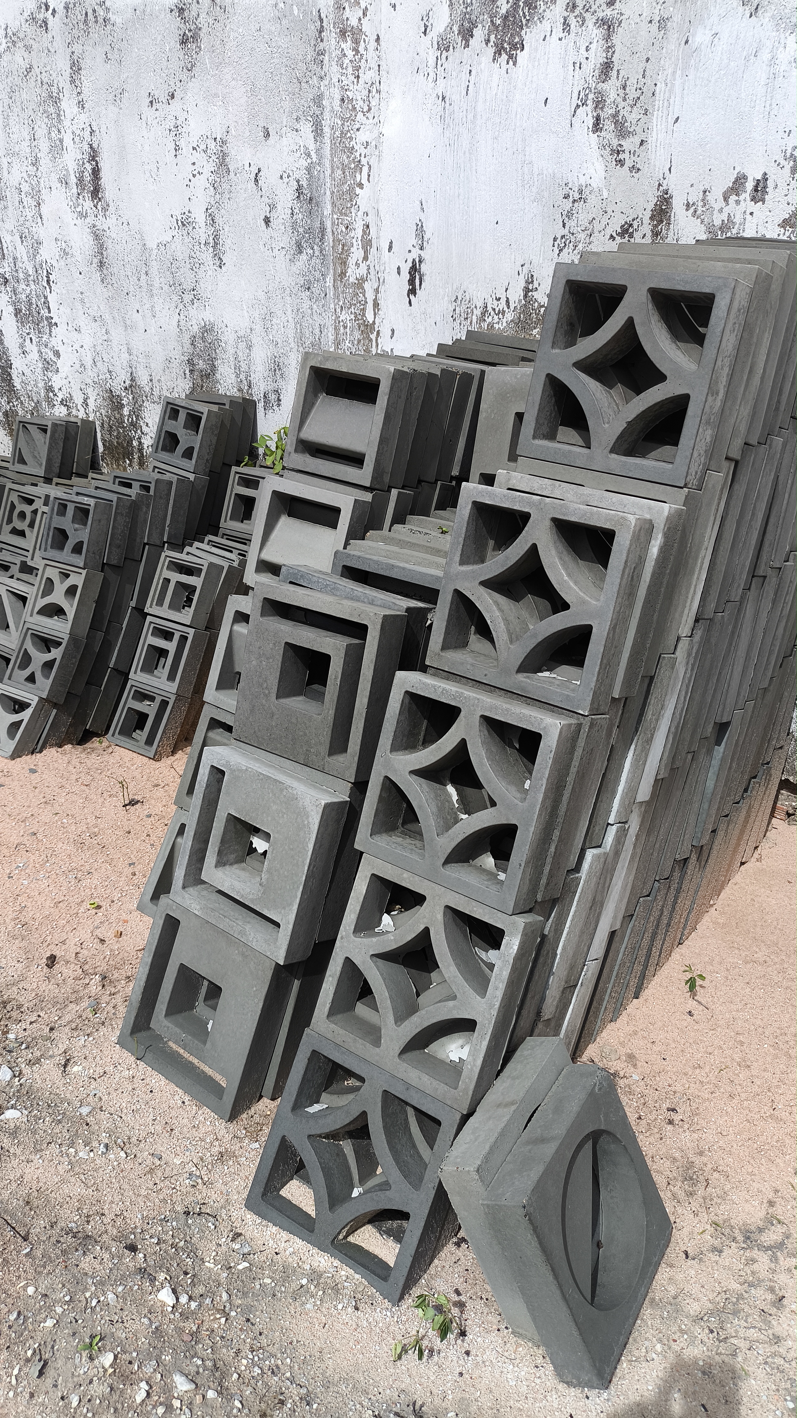 PRÉ MOLDADO DE CIMENTO PRAIA DO PRÉA - CE