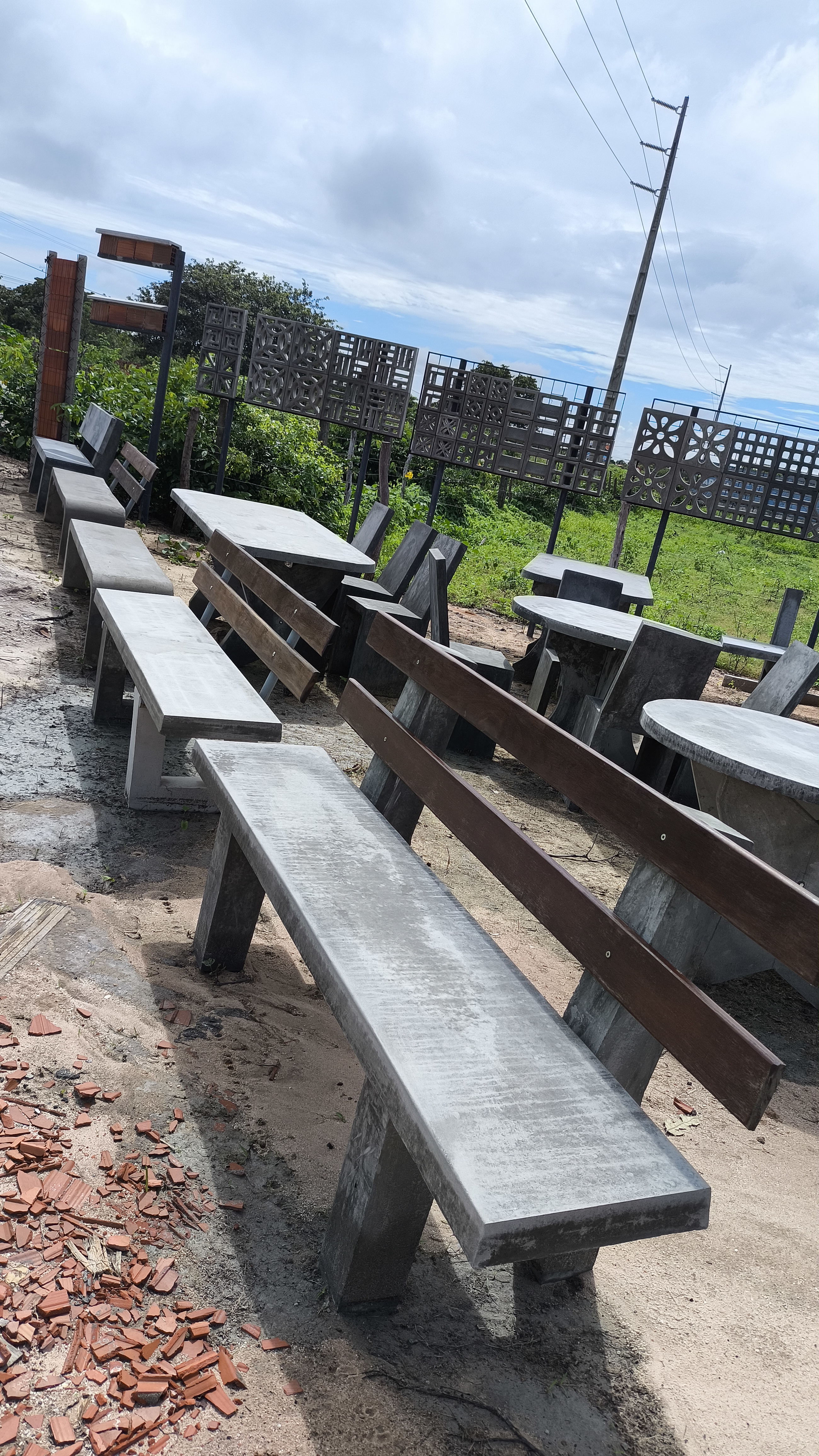 PRÉ MOLDADO DE CIMENTO PRAIA DO PRÉA - CE