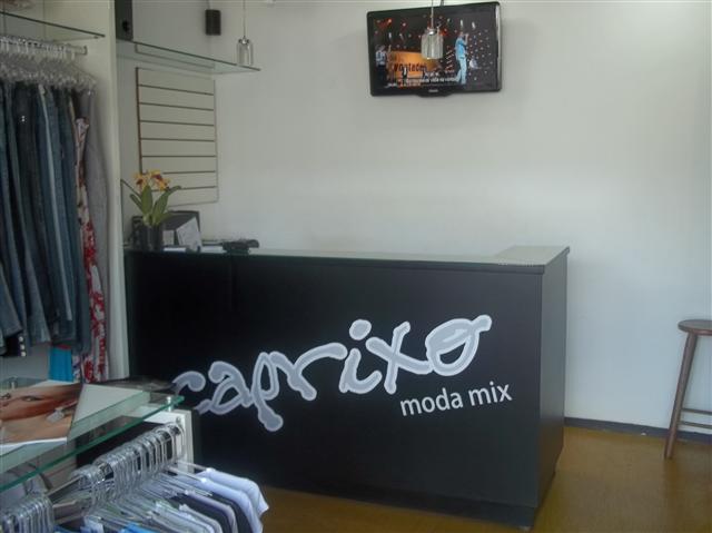 LOJA DE ROUPAS EM XEREM DUQUE DE CAXIAS