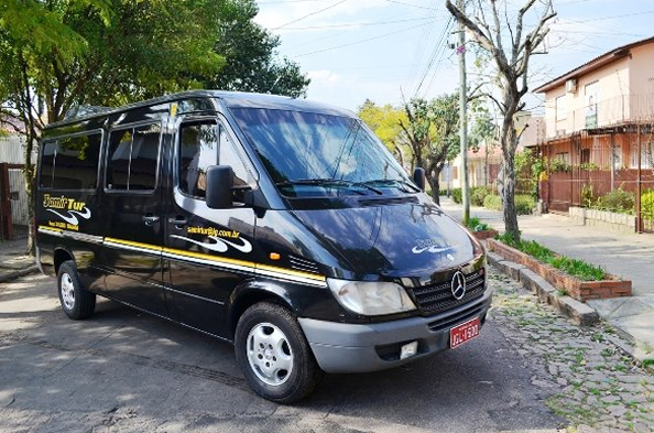 ALUGUEL DE VAN COM MOTORISTA EM PORTO ALEGRE - RS