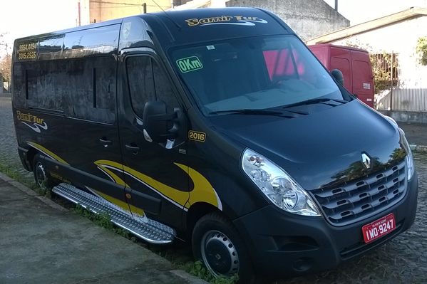 ALUGUEL DE VAN COM MOTORISTA EM PORTO ALEGRE - RS