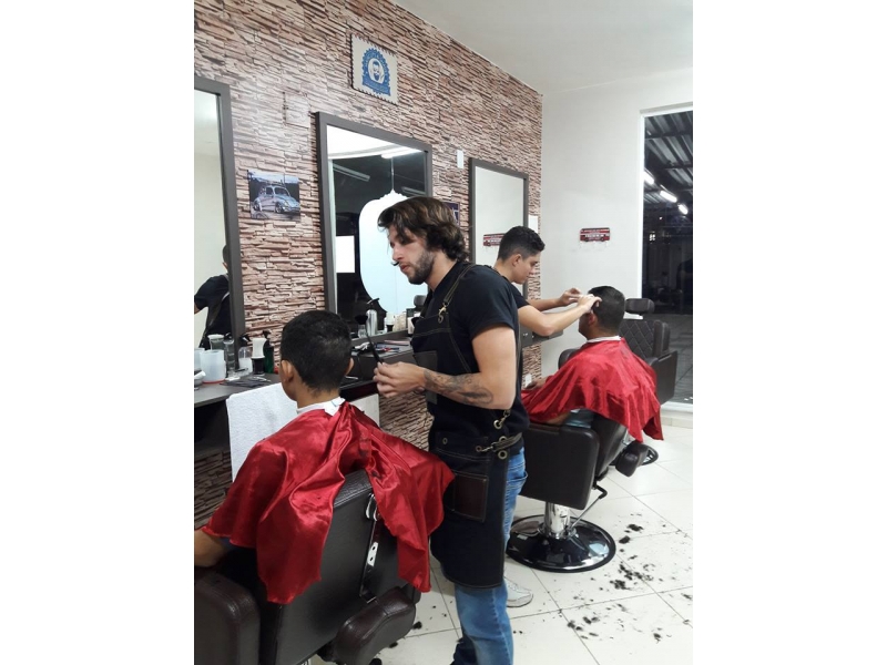 BARBEARIA EM JACAREPAGUÁ  