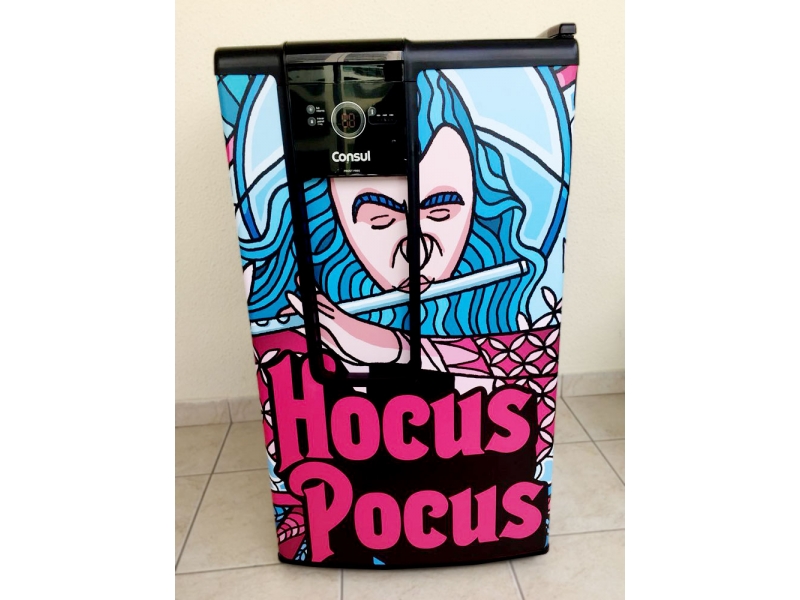 ENVELOPAMENTO DE GELADEIRA NO MORUMBI - SP