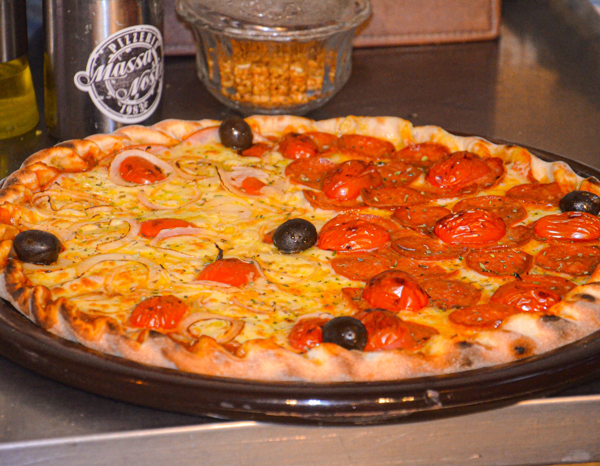 PIZZARIA NO CONJUNTO RESIDENCIAL URUPES - SP