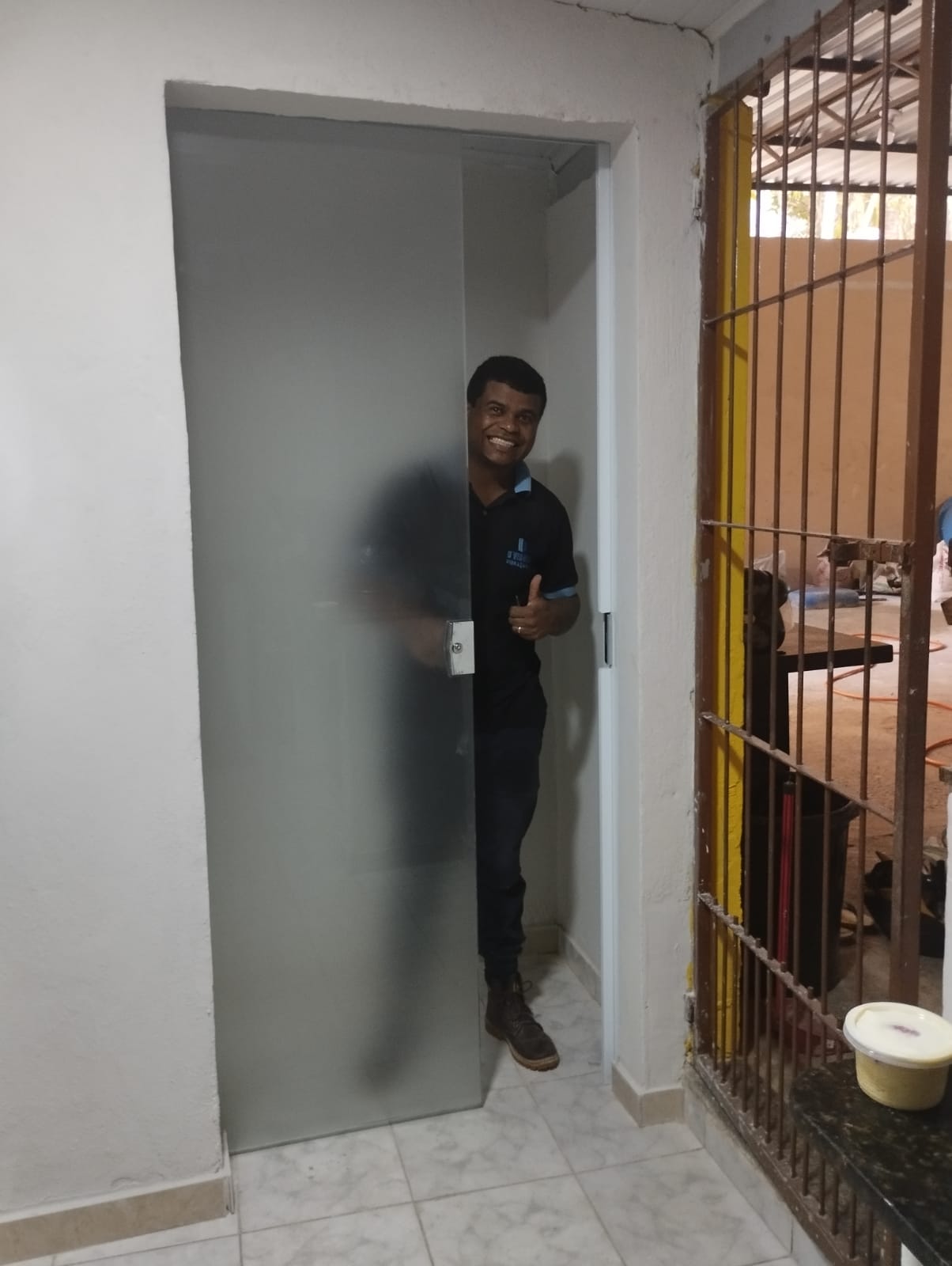 ARMARIO DE PIA DE COZINHA COM GAVETEIRO EM CACHOEIRO DE ITAPEMIRIM - ES
