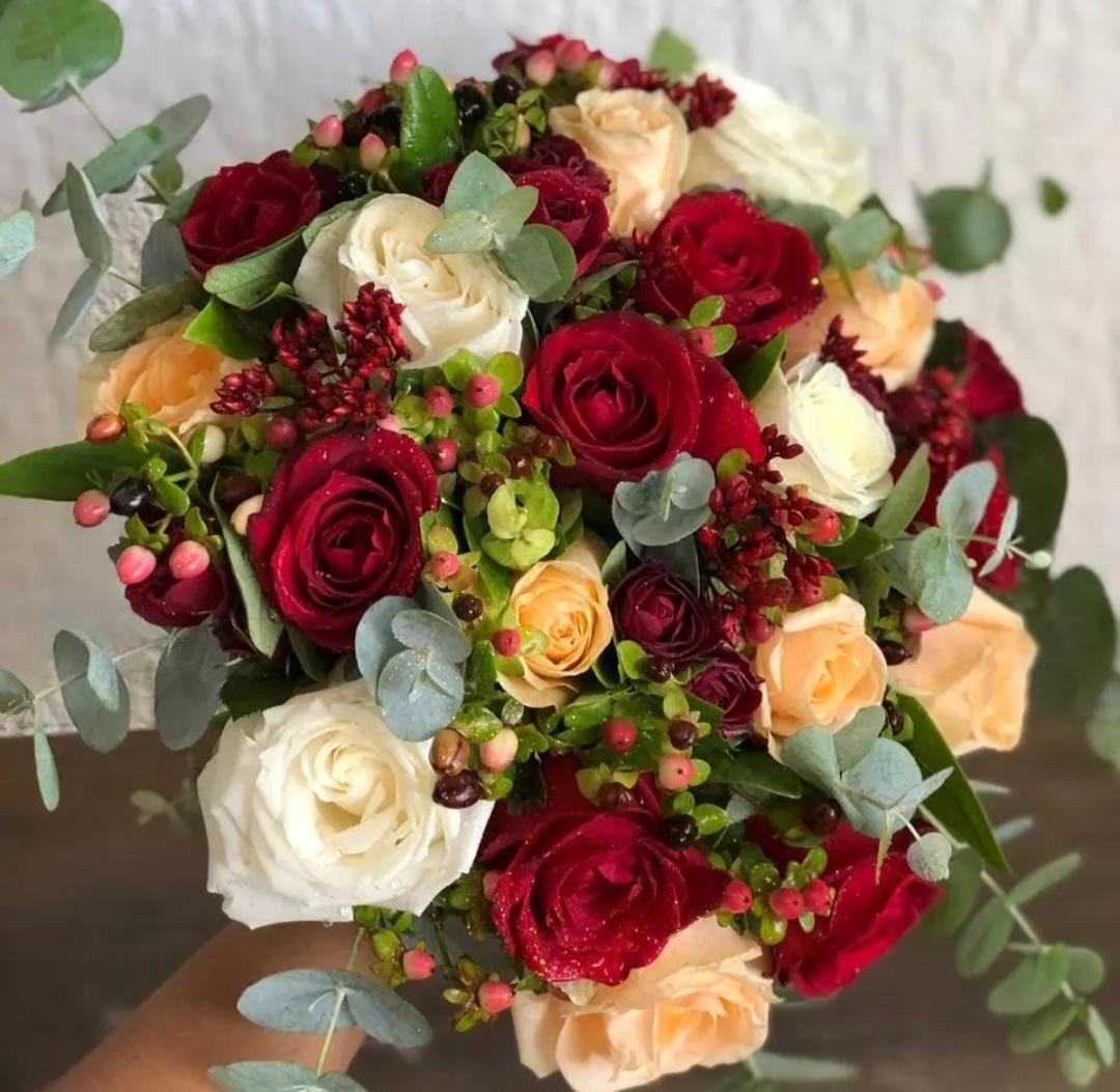 DECORAÇÃO DE CASAMENTOS COM FLORES EM GUARAPARI - ES