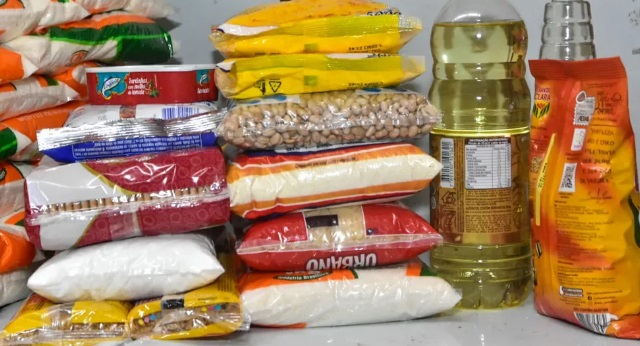 ENTREGA DE CESTA BÁSICA EM ITAIPAVA - RJ