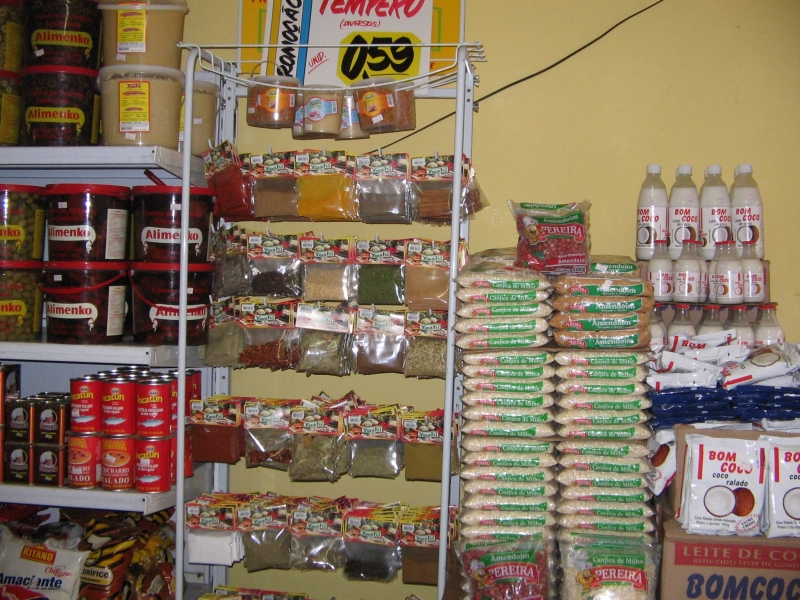 DISTRIBUIDORA DE PRODUTOS ALIMENTÍCIOS EM PETRÓPOLIS - RJ