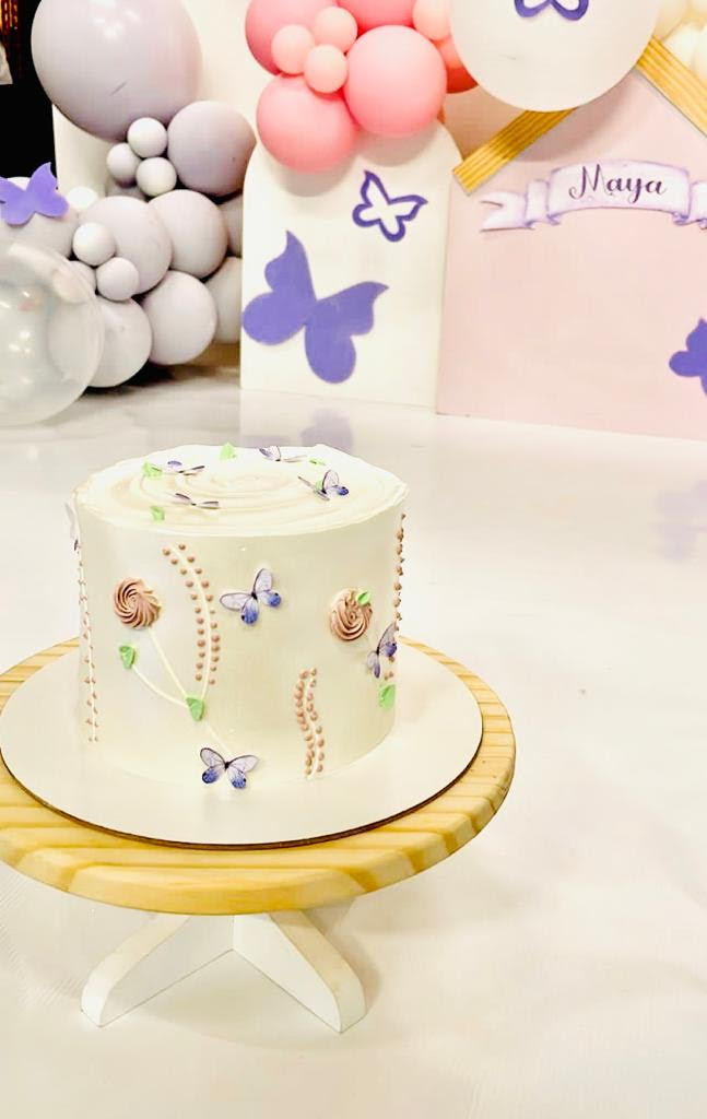 TORTAS E BOLOS DECORADOS EM PETRÓPOLIS - RJ 