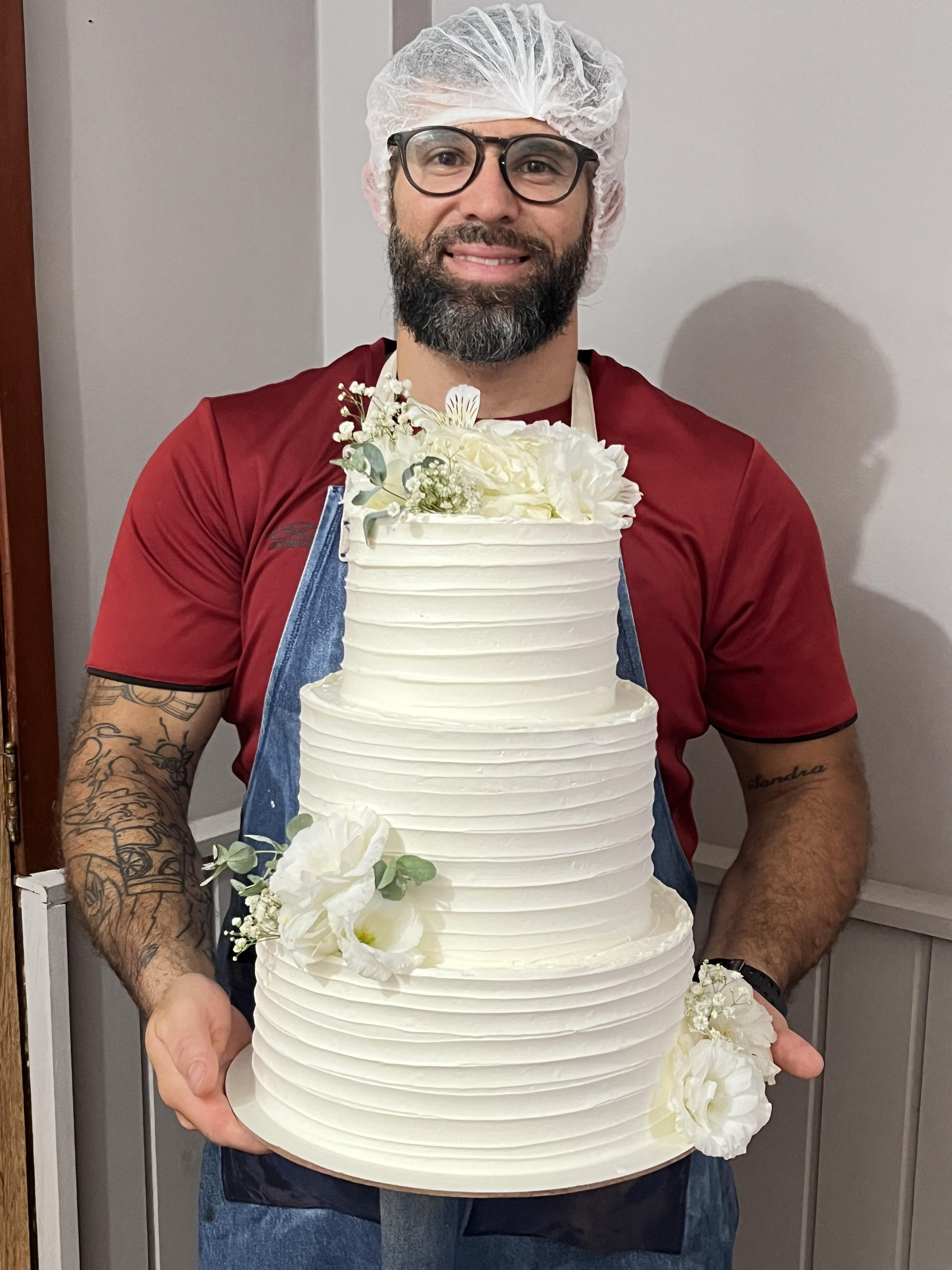 TORTAS E BOLOS DECORADOS EM PETRÓPOLIS - RJ 