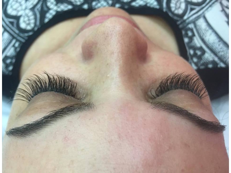 MICROPIGMENTAÇÃO  DE SOBRACELHAS