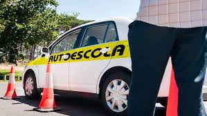 AUTO ESCOLA NO ATERRADO RJ