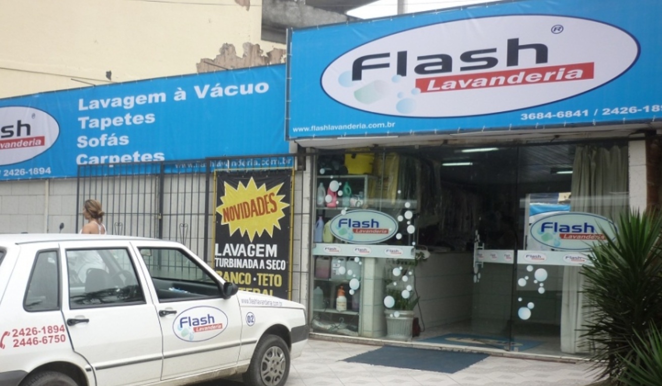 LAVAGEM DE SOFA - FLASHLIMPE