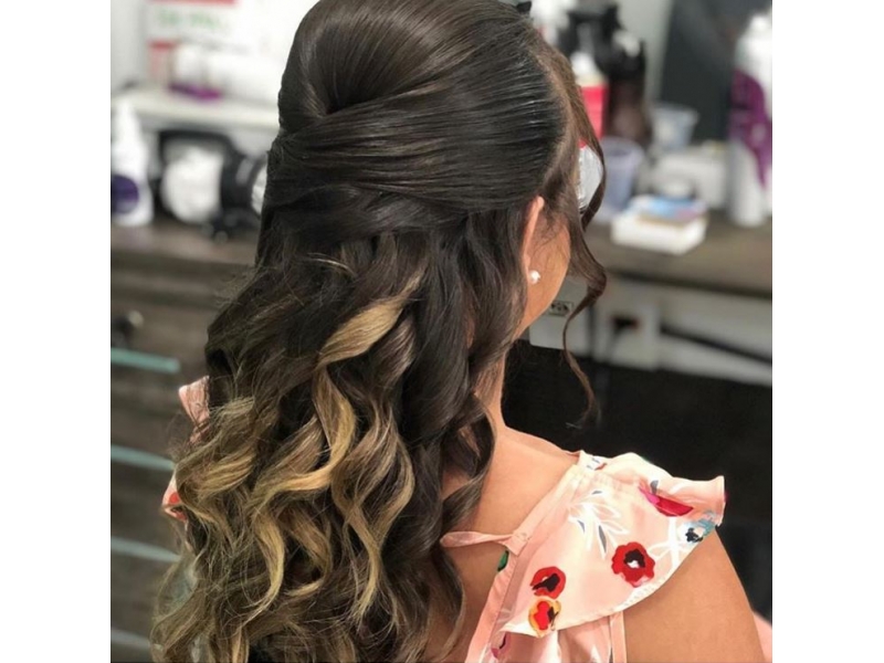 SALAO DE BELEZA EM SAO FIDELIS - ALINNE CABELEIREIRA