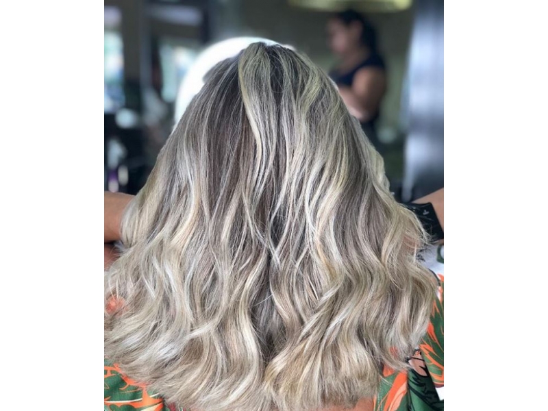 SALAO DE BELEZA EM SAO FIDELIS - ALINNE CABELEIREIRA