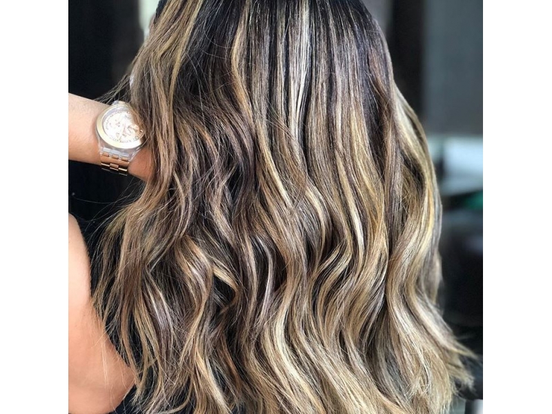 SALAO DE BELEZA EM SAO FIDELIS - ALINNE CABELEIREIRA