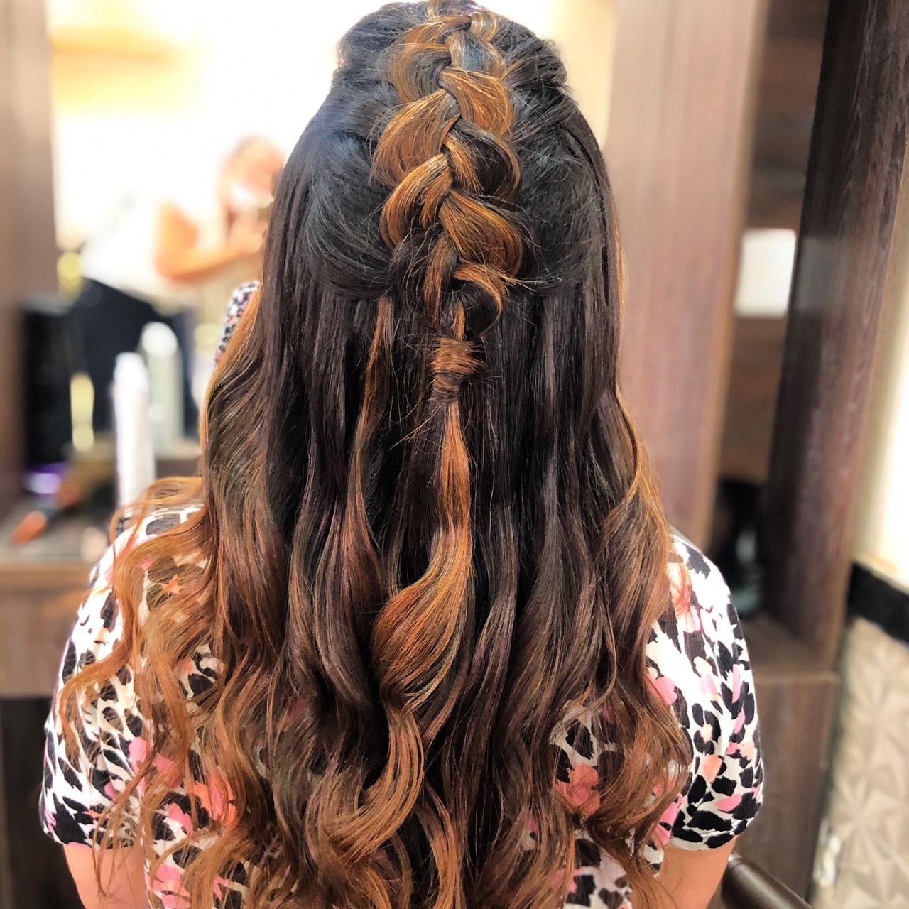 SALAO DE BELEZA EM SAO FIDELIS - ALINNE CABELEIREIRA