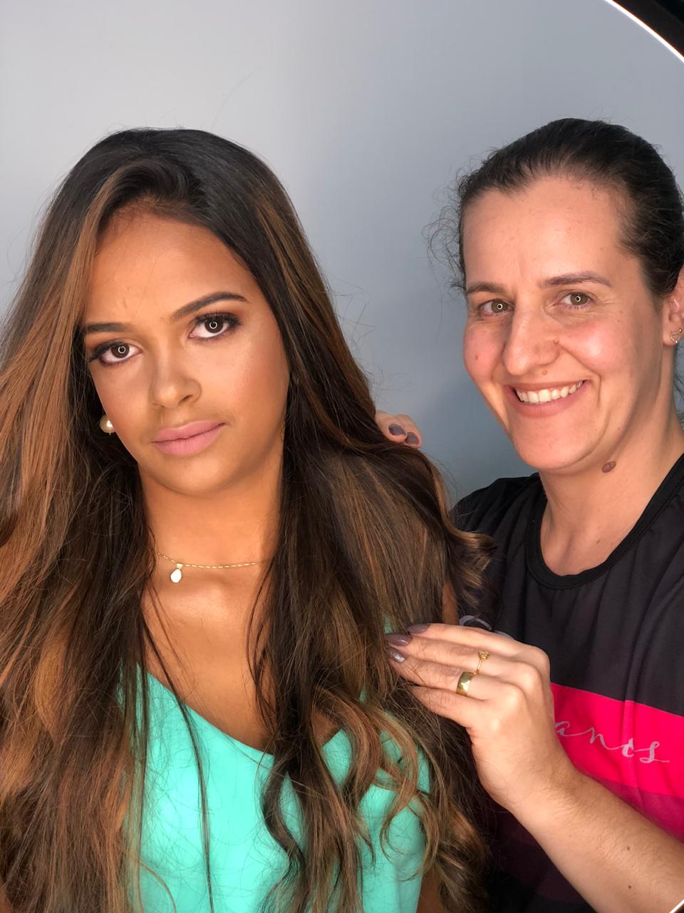 SALAO DE BELEZA EM SAO FIDELIS - ALINNE CABELEIREIRA