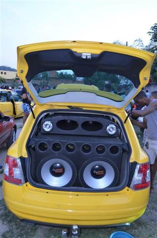 SOM AUTOMOTIVO EM LOTE XV BELFORD ROXO - UGASOM