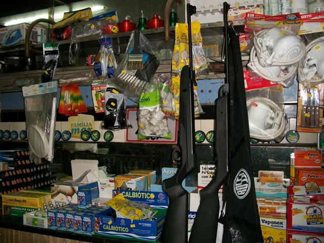 RAÇÕES EM GERAL EM AREAL - IMPÉRIO COUNTRY