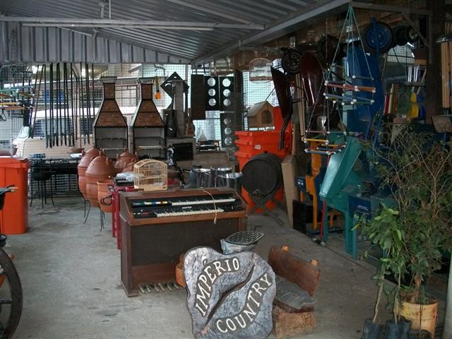 RAÇÕES EM GERAL EM AREAL - IMPÉRIO COUNTRY