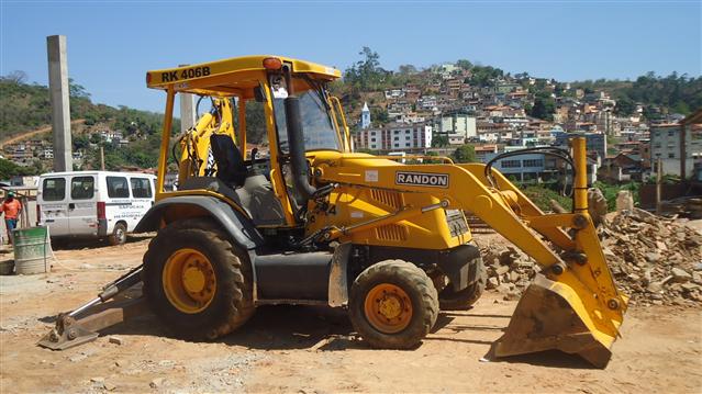 COLETA DE LIXO EM ALEM PARAIBA - GRUPO CARMENSE