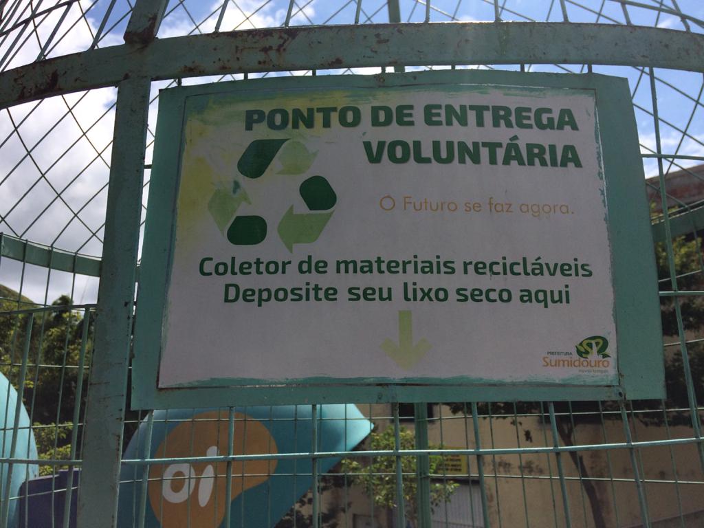 COLETA DE LIXO EM ALEM PARAIBA - GRUPO CARMENSE