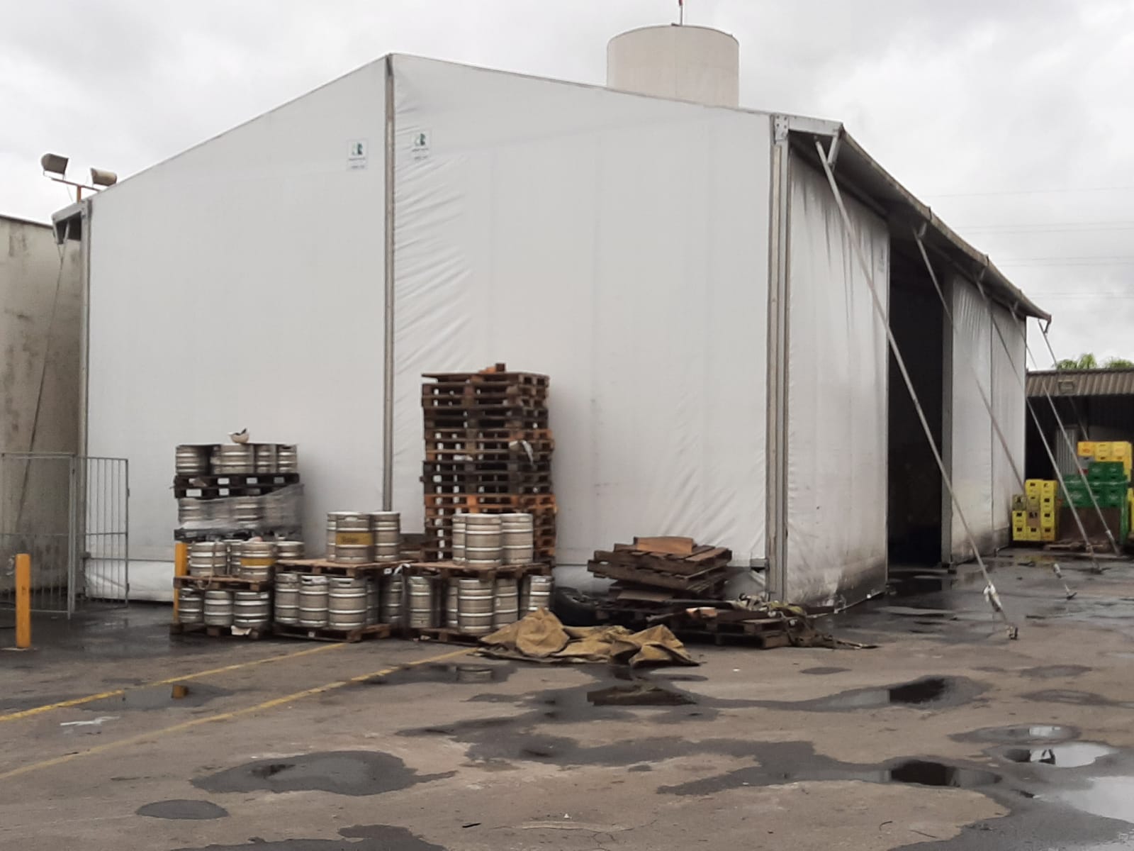 LOCAÇÃO DE TENDAS GALPÃO PARA ARMAZENAGEM EM SERRA-ES