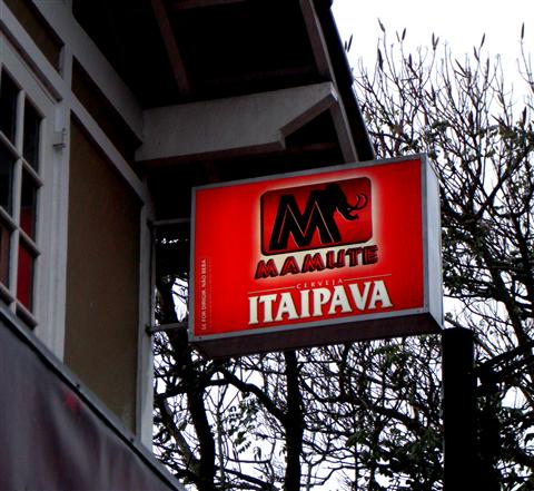 RESTAURANTE E BAR EM CORREAS PETROPOLIS MAMUTE