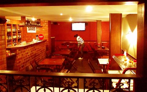 RESTAURANTE E BAR EM CORREAS PETROPOLIS MAMUTE