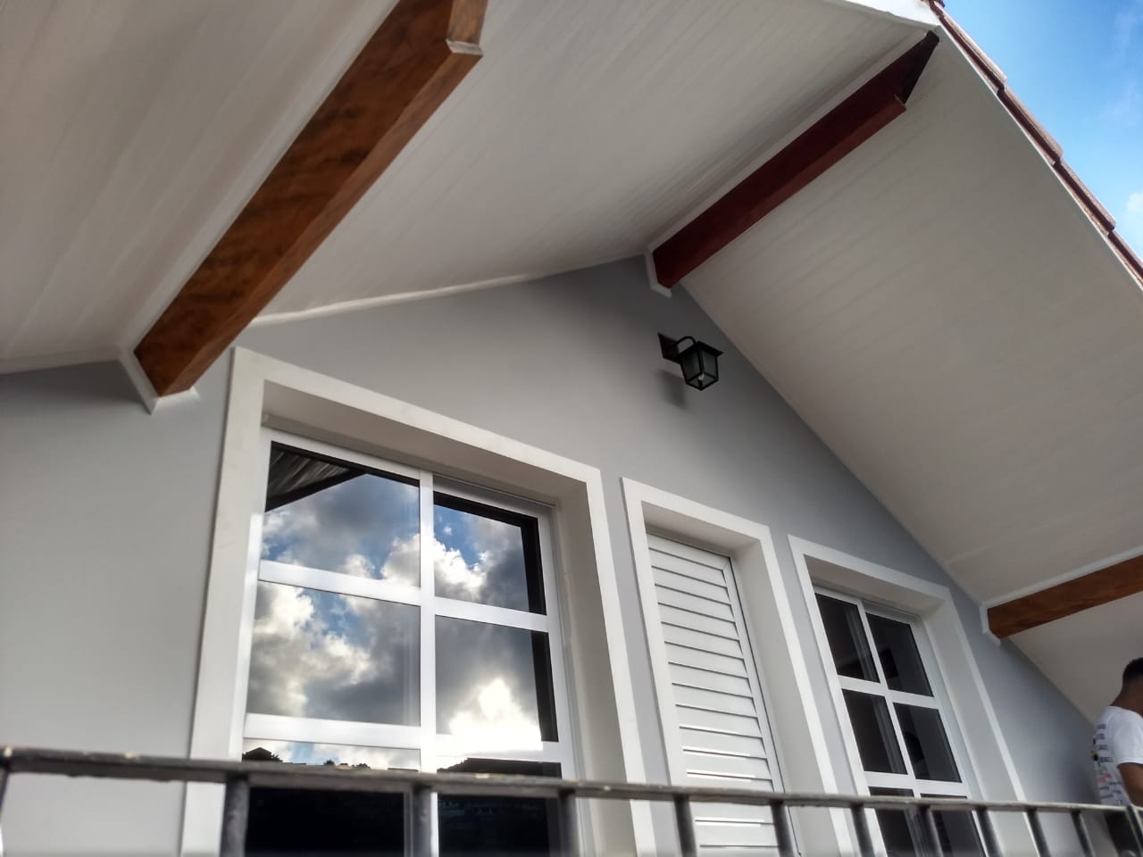 PINTURA RESIDENCIAL NA BARRA DA TIJUCA - RJ