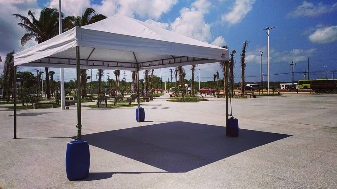 ALUGUEL DE MESAS E CADEIRAS PARA FESTAS EM BLUMENAU - SC